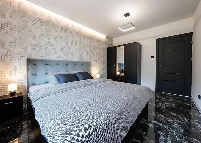 Black Luxury * Katovice